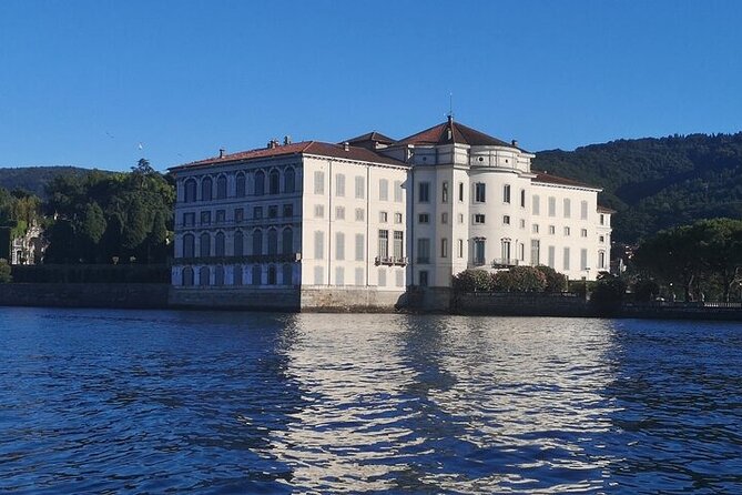 Isola Bella's palace and gardens with a private local guide - Inside Palazzo Borromeo