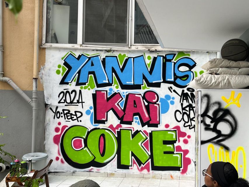 Istanbul: Do Street Art with Local Artists at Home Garden - Why the Small Group Size Matters