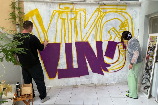 Istanbul Street Art Experience with Local Artists at Home Garden - Meeting Istanbul’s Graffiti Artists at Home