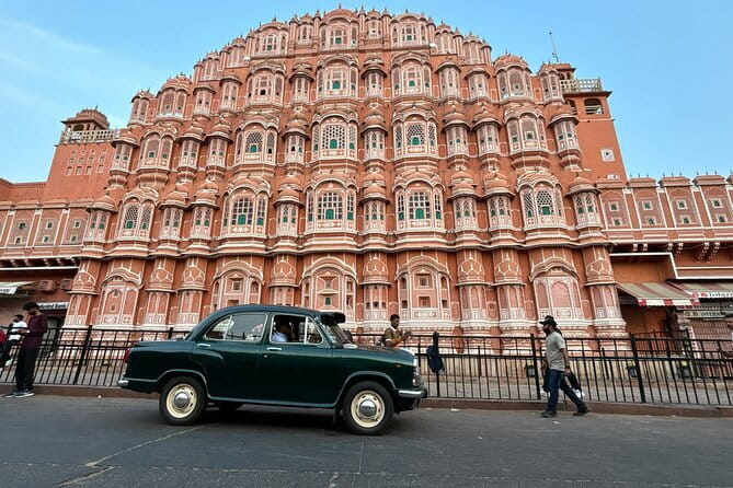 Jaipur Half-Day Tour with Flower Market & Sunset Views - Tripolia Gate, Badi Chaupar, and the old city route