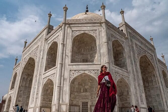 Jaipur Half-Day Tour with Flower Market & Sunset Views - Royal Gaitor’s marble cenotaphs
