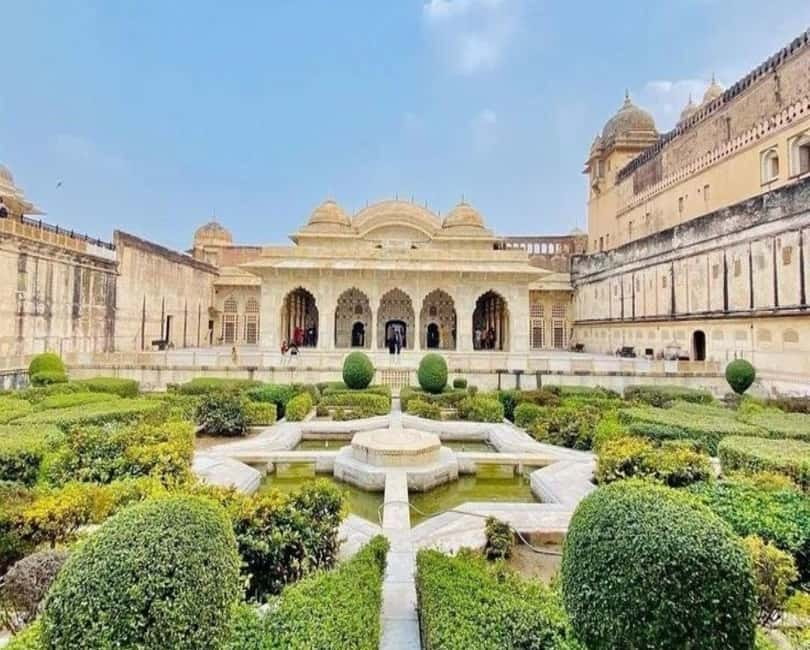 Jaipur: Half or Full Day Sightseeing Tour with Flower Market - Panna Meena Stepwell Near Amer