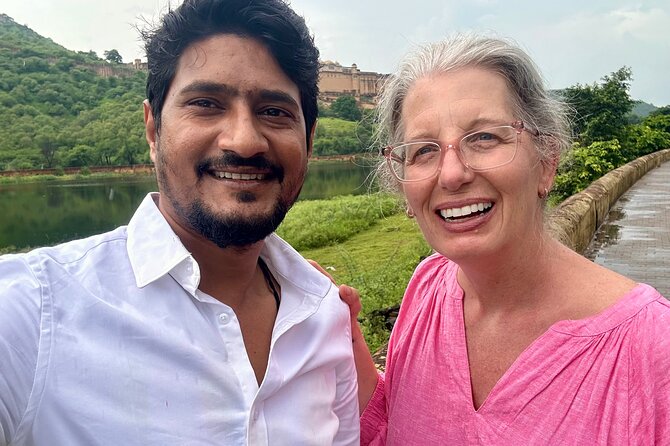 Jaipur: Shopping Tour with Blue Poetry & Printing Workshop & Rugs - Hotel Pickup and a Five-Hour Plan