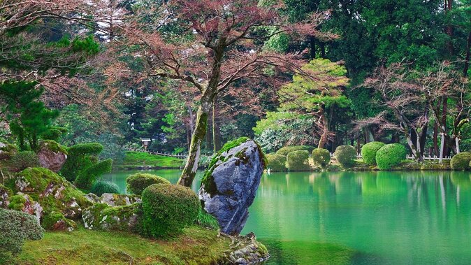 Kanazawa Private Tour: Highlights of an Old Samurai Town - Key points at a glance
