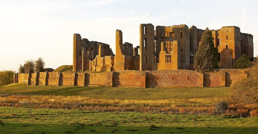 Kenilworth Castle and Elizabethan Garden Entry Ticket - Why Kenilworth Castle is worth your time