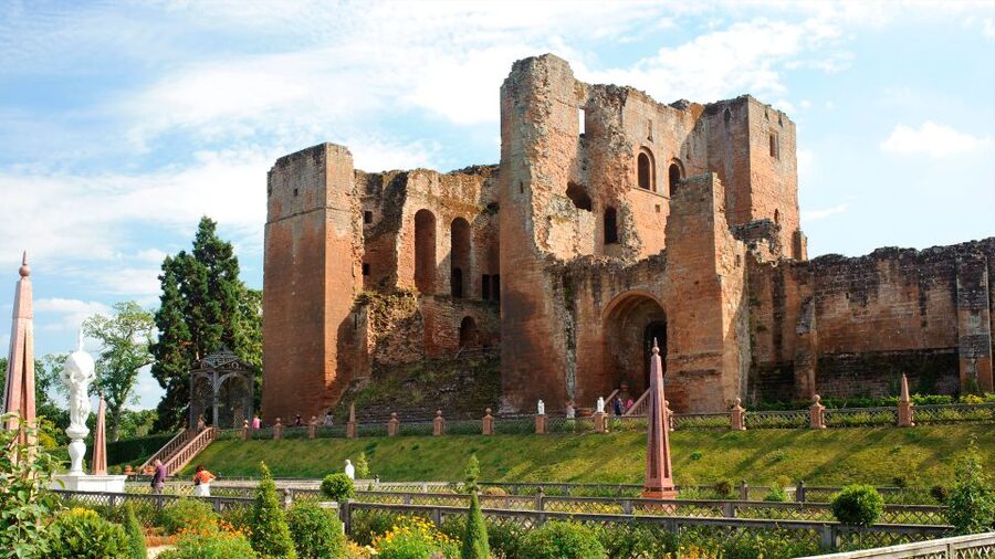 Kenilworth Castle and Elizabethan Garden Entry Ticket - How much value do you get for $19?