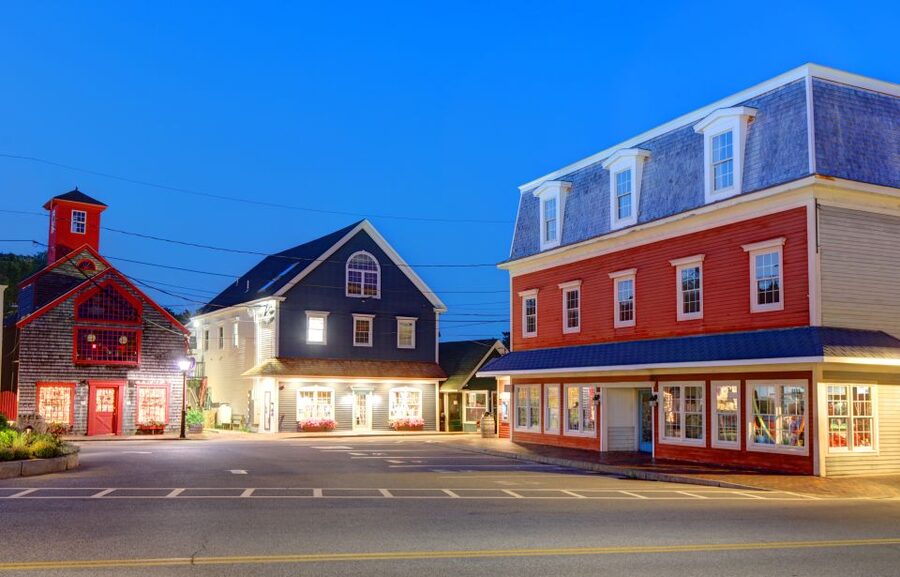 Kennebunkport: A Garden Stroll - What two hours and two miles feel like