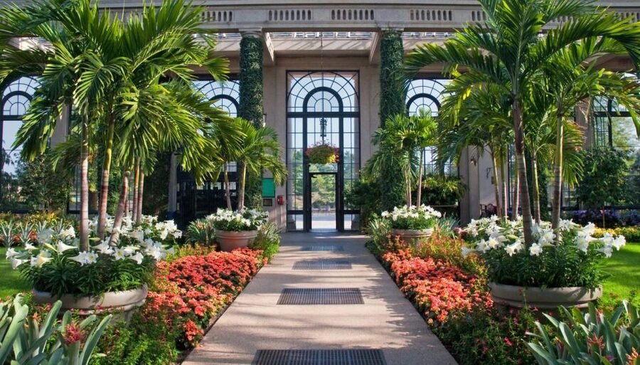 Kennett Square: Longwood Gardens Admission Ticket - Eating, Resting, and Spending the Day