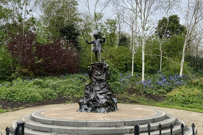 Kensington Gardens Self-Guided Tour for Kids and Families - The South Flower Walk and the Albert Memorial