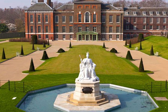 Kensington Palace VIP Garden Tour with Royal High Tea - Palace entry is an important detail