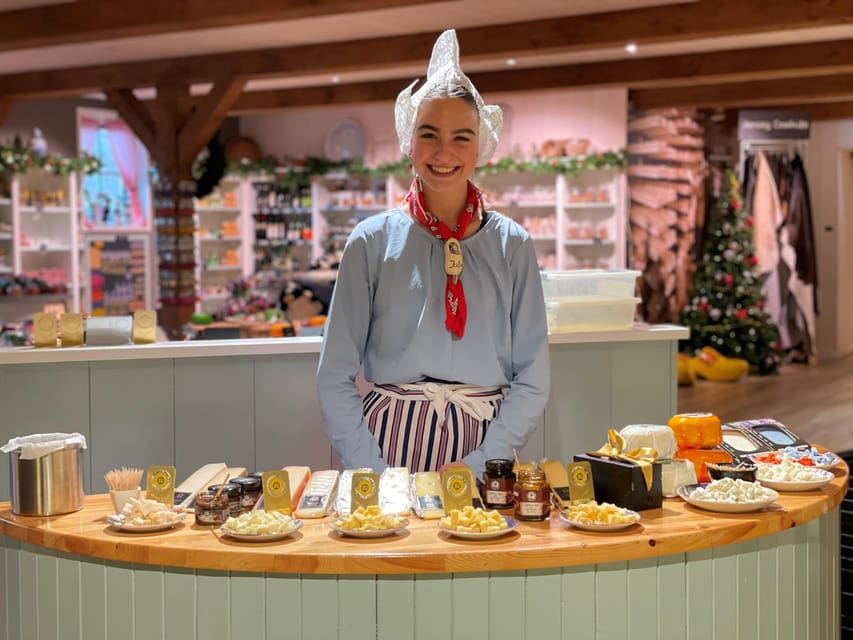Keukenhof: Private Tulip & Windmill tour with cheese tasting - Tasting Gouda and Edam at Catharina Hoeve