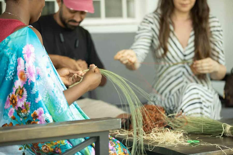Kigali: Traditional Basket Weaving in a Garden - The garden and coffee-shop setting