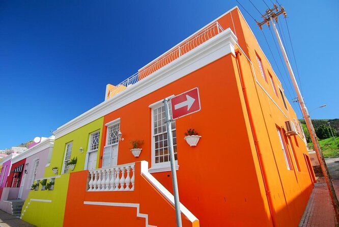 Kirstenbosch Garden, Bo-Kaap-Penguins & Cape of Good Hope Tour - From Adderley Street to the bright houses of Bo-Kaap