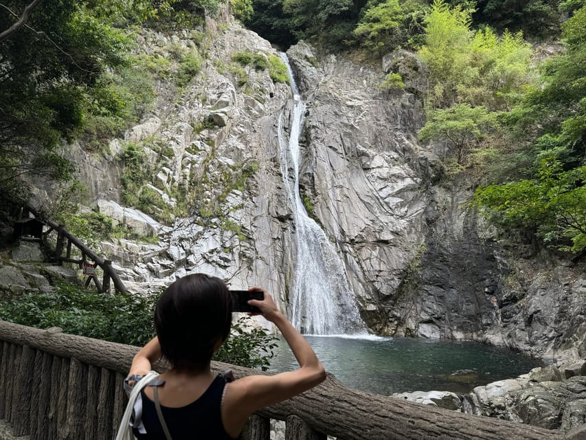 Kobe: Guided Tour of Nunobiki Waterfalls and Herb Garden - What the $120 price means in practice