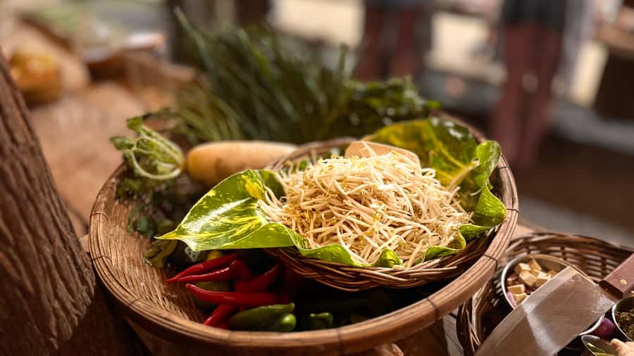 Koh Samui: Evening Thai Cooking Class with Organic Garden - The curry is the heart of the lesson