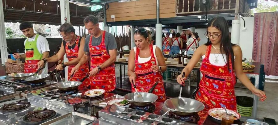 Krabi: Authentic Thai Cooking Class+Thai Herbs Garden Tour - Dietary flexibility is one of the real strengths