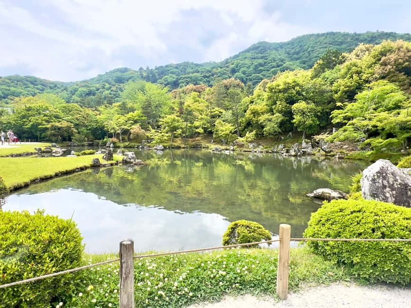 Kyoto: Arashiyama Bamboo Forest and Garden Views Tour - Kimono Forest and Togetsukyo Bridge