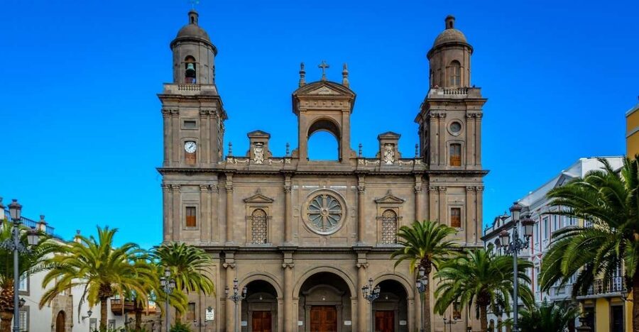 Las Palmas, Botanical Gardens and Bandama Volcano Tour - Why this eight-hour tour works