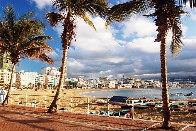 Las Palmas Tour: Vegueta, Botanical Garden & Bandama Crater - Vegueta: a short guided introduction to Las Palmas