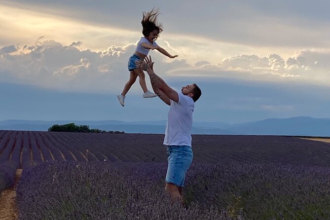 Lavender in Bloom : Unforgettable Provençal Stroll - Crossing the Valensole Plateau by Car