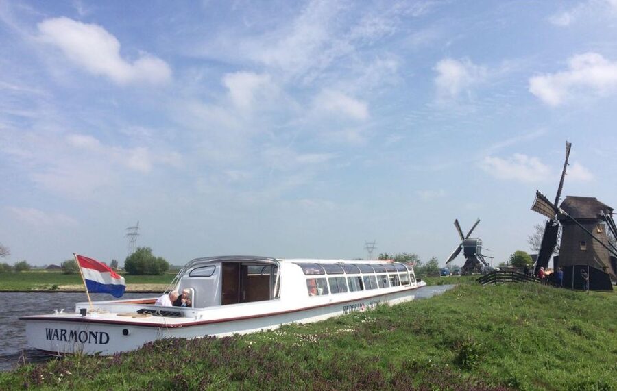 Leiden: Windmill and Countryside Cruise near Keukenhof - Who will enjoy this boat ride most?