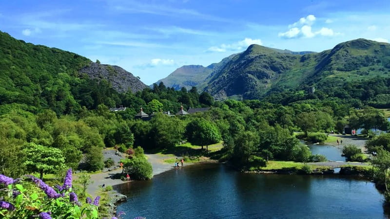 Llandudno: Snowdonia Bodnant Gardens & Castles Private Tour - Dolbadarn Castle and Llanberis