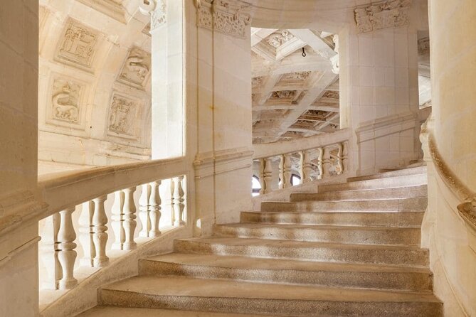 LOIRE VALLEY : Int'l Garden Festival at CHAUMONT + the king castle of CHAMBORD - Key Points Before You Book