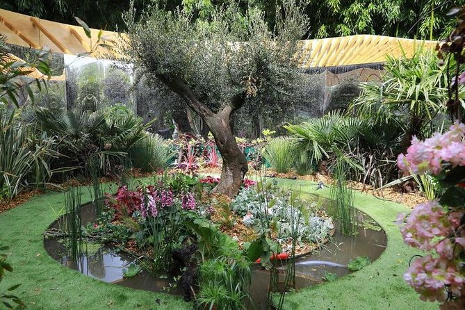 LOIRE VALLEY : Int'l Garden Festival at CHAUMONT + the king castle of CHAMBORD - The Train and Private Vehicle Combination