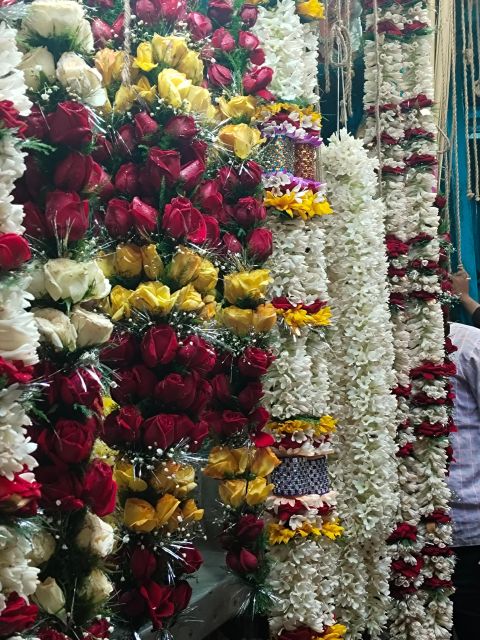 London of Orient Heritage Walking Tour With Flower Market - The Yellow Cab Ride to Mullick Ghat