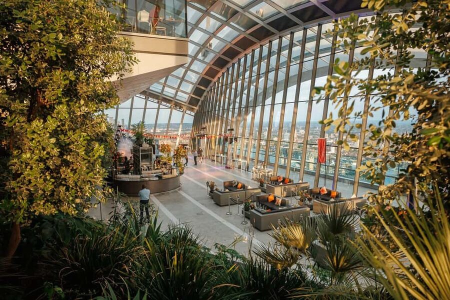 London: Sky Garden Early Access with Pastry and Hot Drink - Breakfast at the Sky Pod Bar