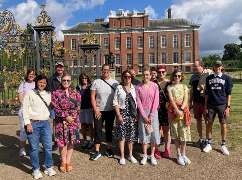 London: VIP Kensington Palace Gardens Tour & Royal High Tea - Who will enjoy this most?