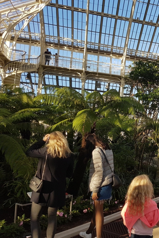 London: Westminster Walking Tour and Visit to Kew Gardens - Horse Guards Parade and Whitehall’s ceremonial side