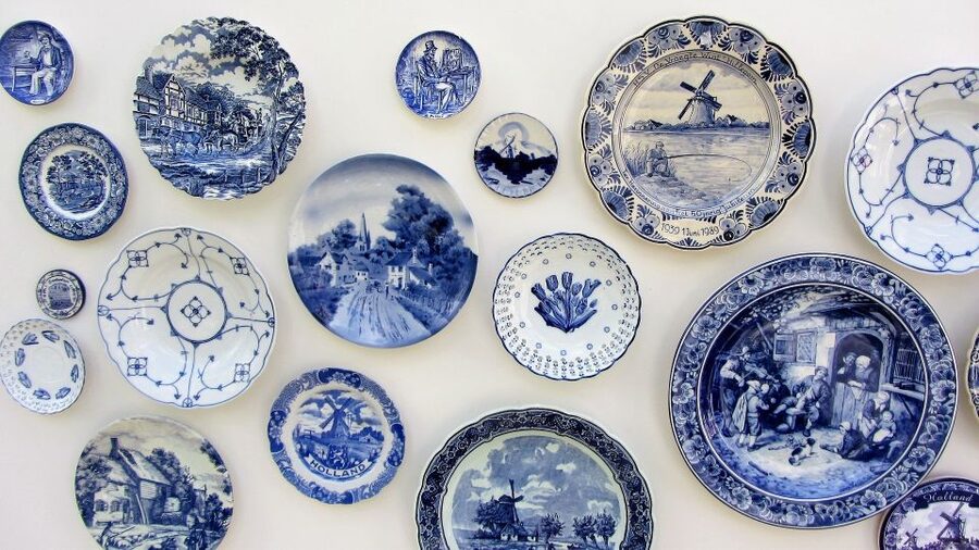 Magical Delft and the Keukenhof Estate: Tulips Galore - Delft: canals, churches, and blue pottery