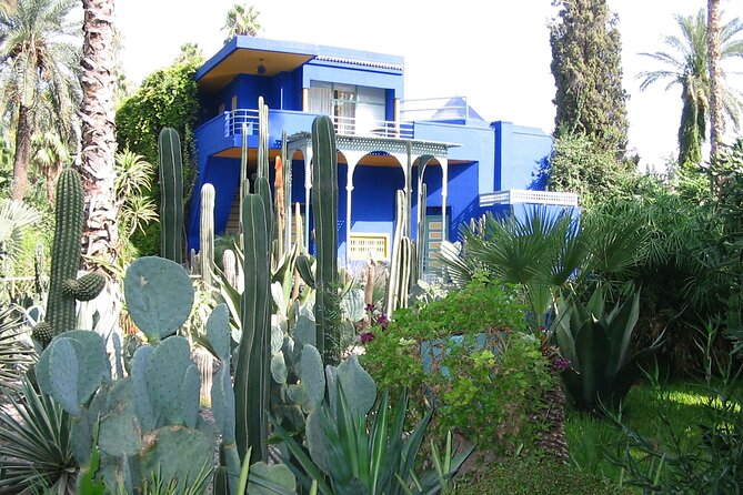 Majorelle Garden,St Laurent & Berber Museum, Round-Trip & Tickets - Yves Saint Laurent Museum: fashion in a modern setting