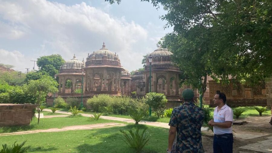 Mandore Garden Guided tour - Seeing the Royal Cenotaph