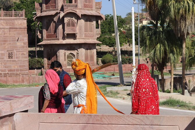 Mandore Garden Walking Tour - The museum may not be open