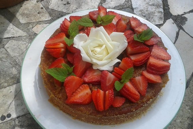 Market Tour & Traditional Tuscan cooking class in a garden - The real value of $294.99