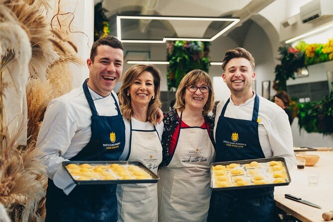 Market Tour & Traditional Tuscan cooking class in a garden - Who will enjoy this Tuscan cooking class?