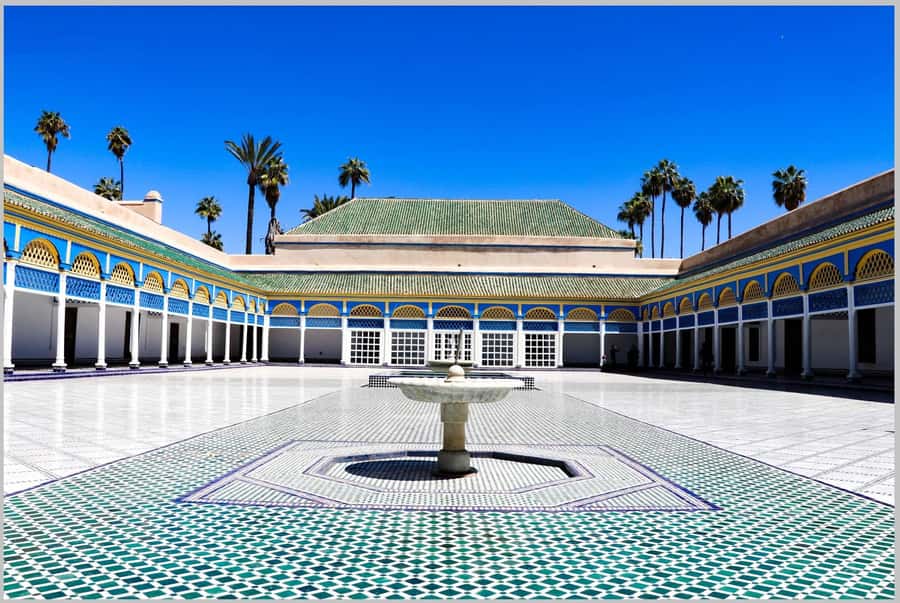Marrakech: Guided City and Gardens Highlights Tour - Koutoubia Mosque gives you the city’s compass