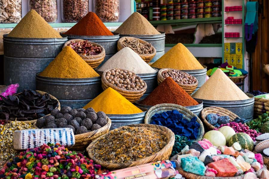 Marrakech: Medina, Souks, Artisans Guided Tour with Mint Tea - Starting at Jemaa el-Fna
