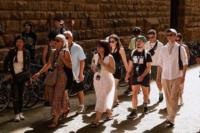 Medici's Mile Walking Tour plus Pitti Palace or Boboli Gardens Ticket - Piazza della Signoria, Florence’s public stage