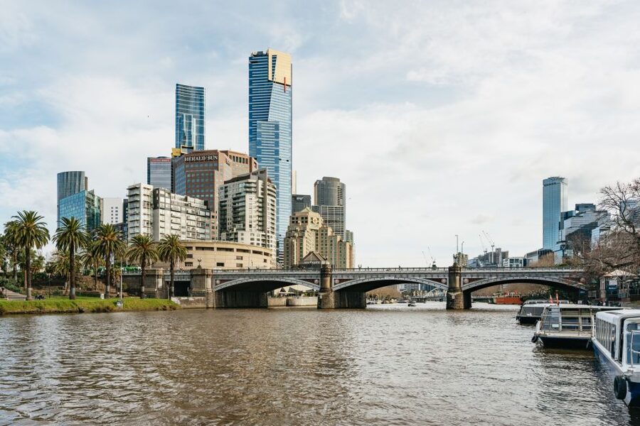 Melbourne: 1-Hour Gardens and Sporting Precinct River Cruise - Leaving Southgate for a different view of Melbourne