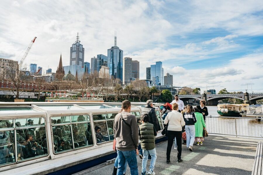 Melbourne: 1-Hour Gardens and Sporting Precinct River Cruise - Gardens, Herring Island, and the quieter Yarra