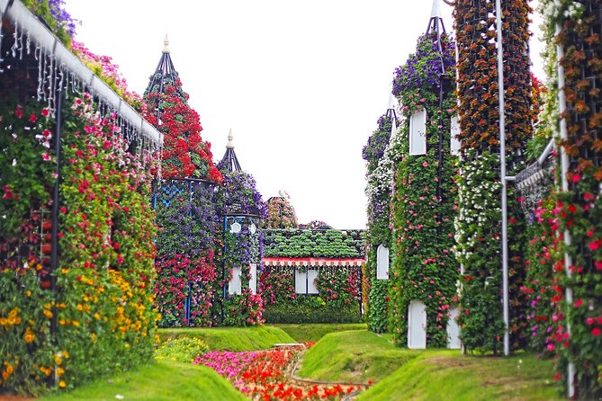 Miracle Garden: Dubai Flora and Fauna 4-Hour Tour - Practical tips for making the most of four hours