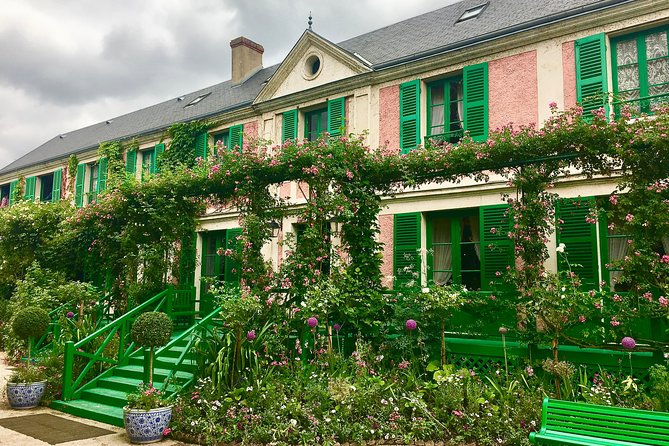 Monet's Gardens & House-Private Giverny Tour From Paris - Key points before you book