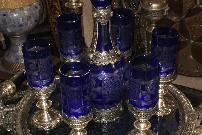 Monuments,Gardens and Special Shopping - Menara Tower and Four Garden Stops
