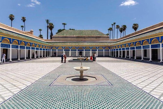 Monuments,Gardens and Special Shopping - Government Shops and Fixed Prices
