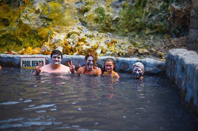Mudbaths, Waterfall & Botanical Gardens Tour - All Inclusive - The guides make or break the day