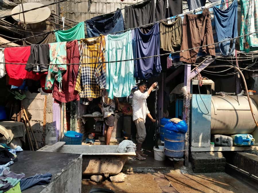 Mumbai:Dhobi Ghat Laundry,Dharavi Slum & Flower market Tour - Why this $9 tour offers unusual value