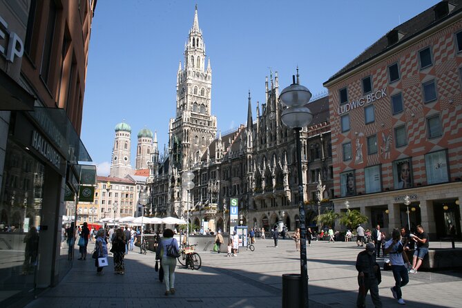 Munich: Old Town Walking Tour - The English Garden and Munich’s famous surfers